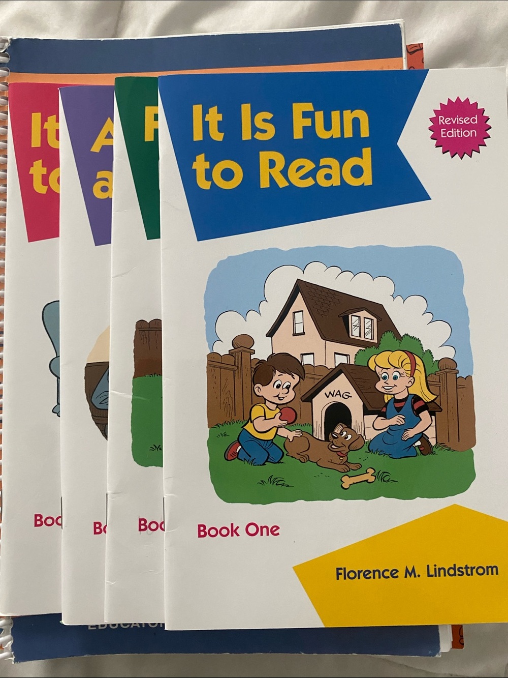 Reading bundle - Picture 7 of 7